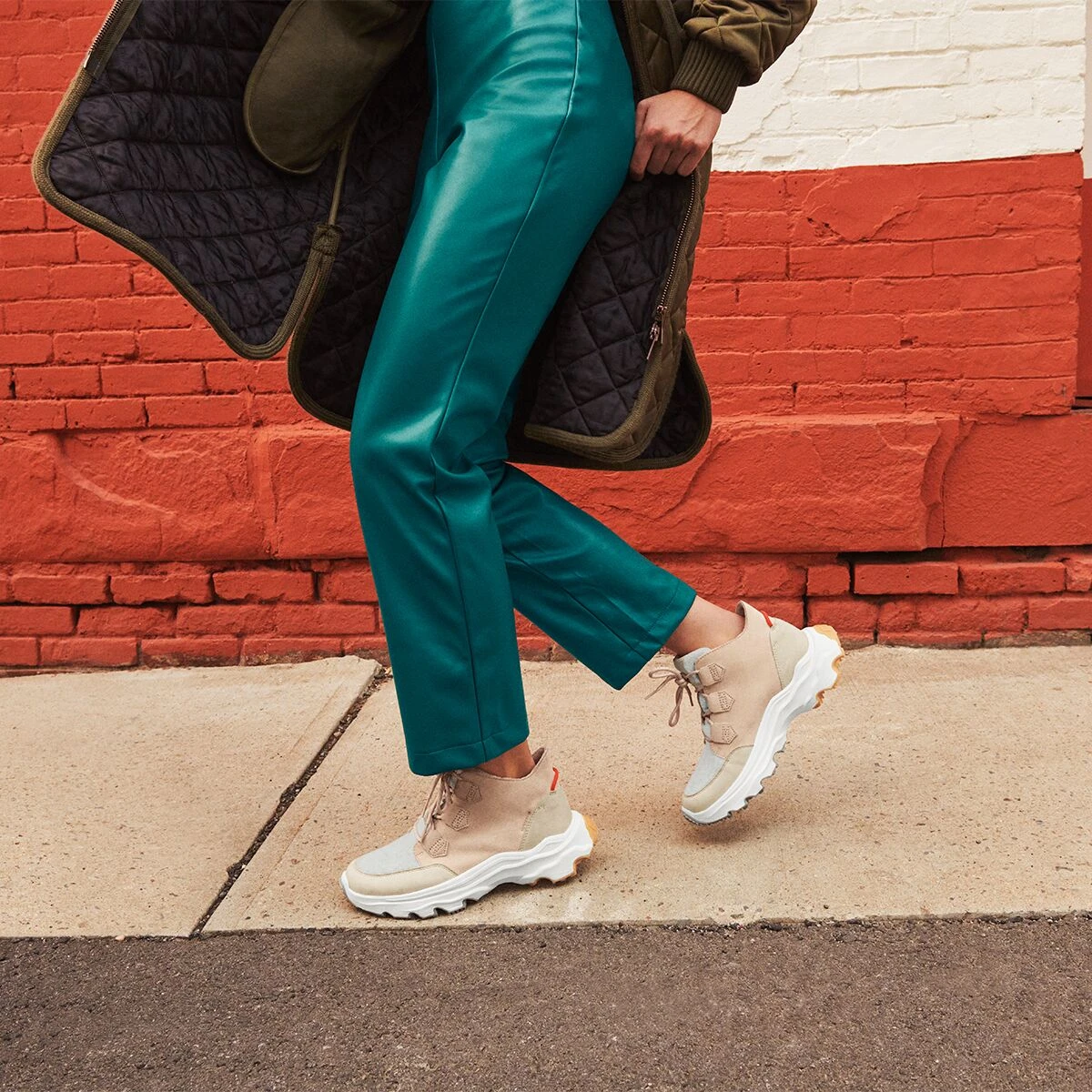 Sorel Kinetic Breakthru Caribou WP Boot - Women's 12 Sorel Kinetic Breakthru Caribou WP Boot - Women's - Image 10