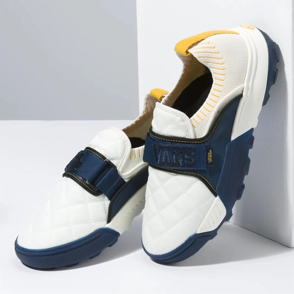 Vans Varsity Coast CC Shoe 4 Vans Varsity Coast CC Shoe - Image 2