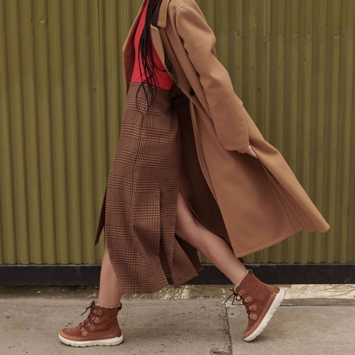 Sorel Explorer II Joan Faux Fur Boot - Women's 4 Sorel Explorer II Joan Faux Fur Boot - Women's - Image 2